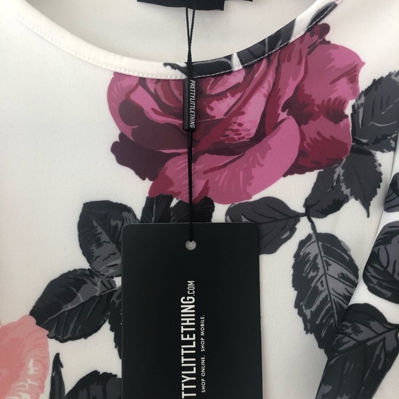 Floral Midi Dress by Pretty Little Thing - Picture 4 of 6